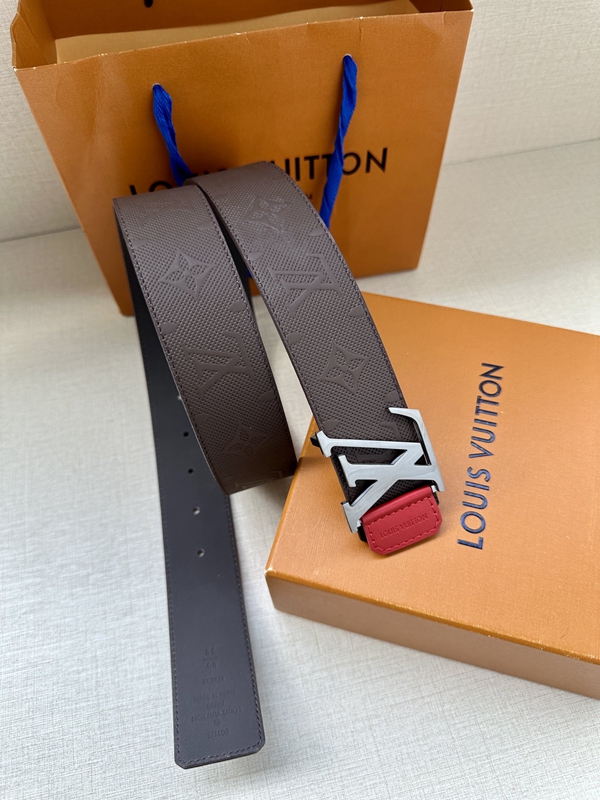 激安ルイヴィトンベルト内部構造